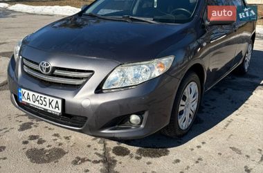 Седан Toyota Corolla 2008 в Киеве