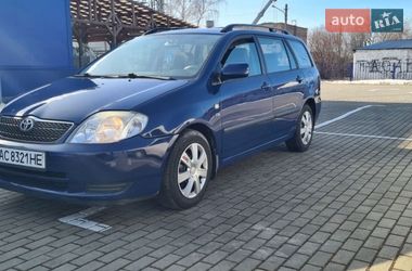 Універсал Toyota Corolla 2004 в Нововолинську