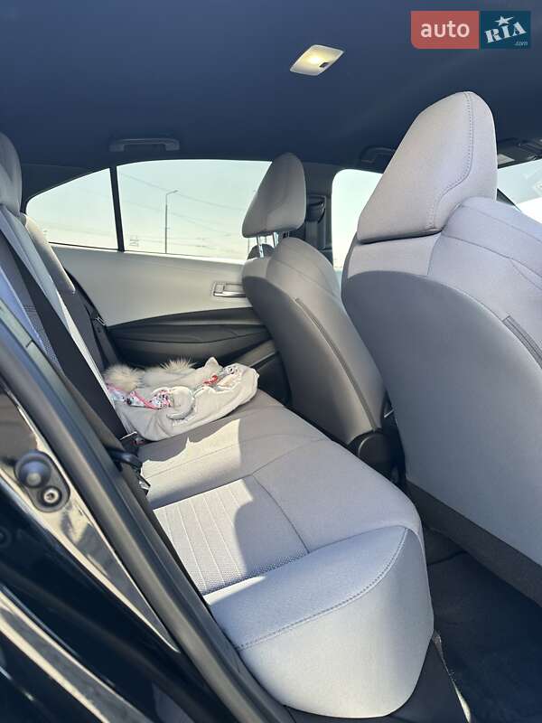 Седан Toyota Corolla 2024 в Білій Церкві