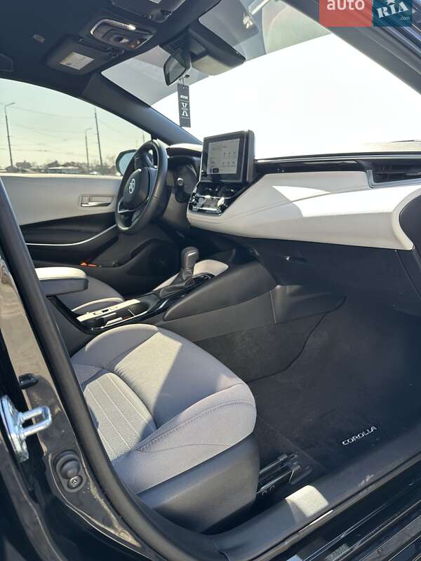 Седан Toyota Corolla 2024 в Білій Церкві