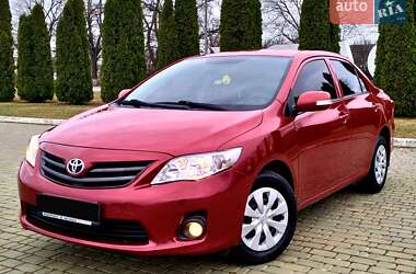 Седан Toyota Corolla 2011 в Одесі