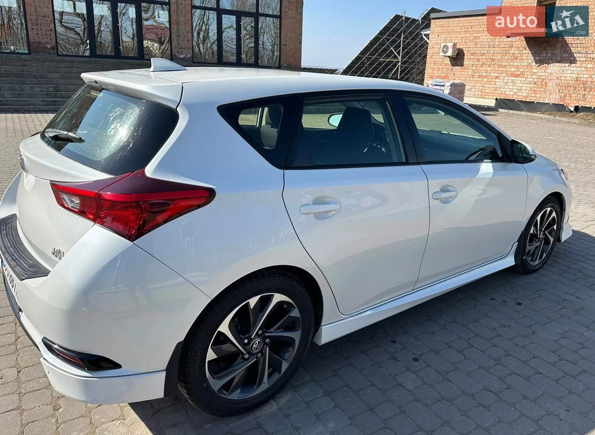 2016 Toyota Corolla - мініатюра 11