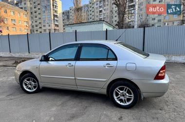 Седан Toyota Corolla 2005 в Киеве