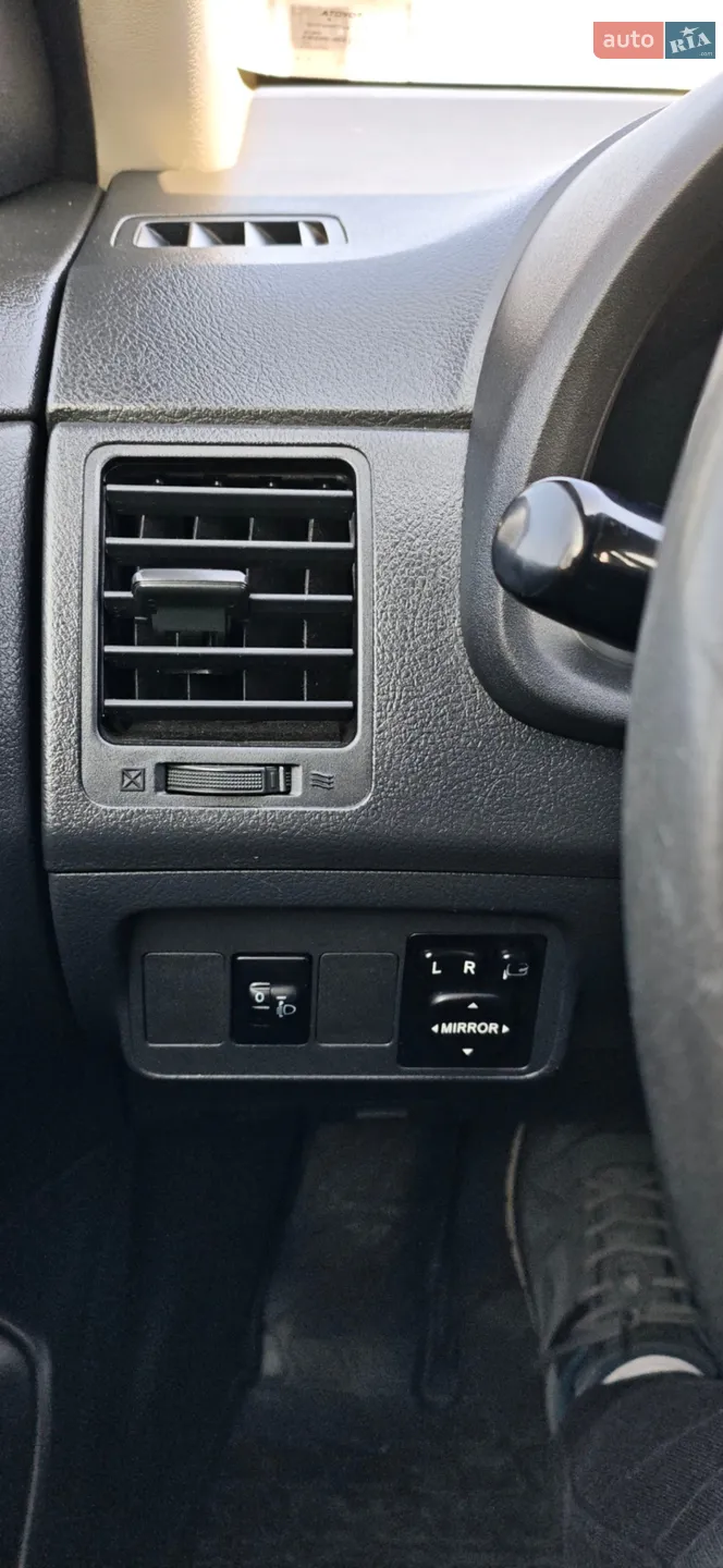 2012 Toyota Corolla - мініатюра 11