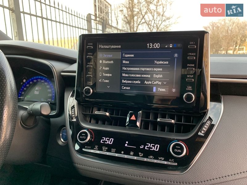 Седан Toyota Corolla 2021 в Кривом Роге