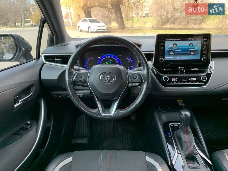 Седан Toyota Corolla 2021 в Кривом Роге
