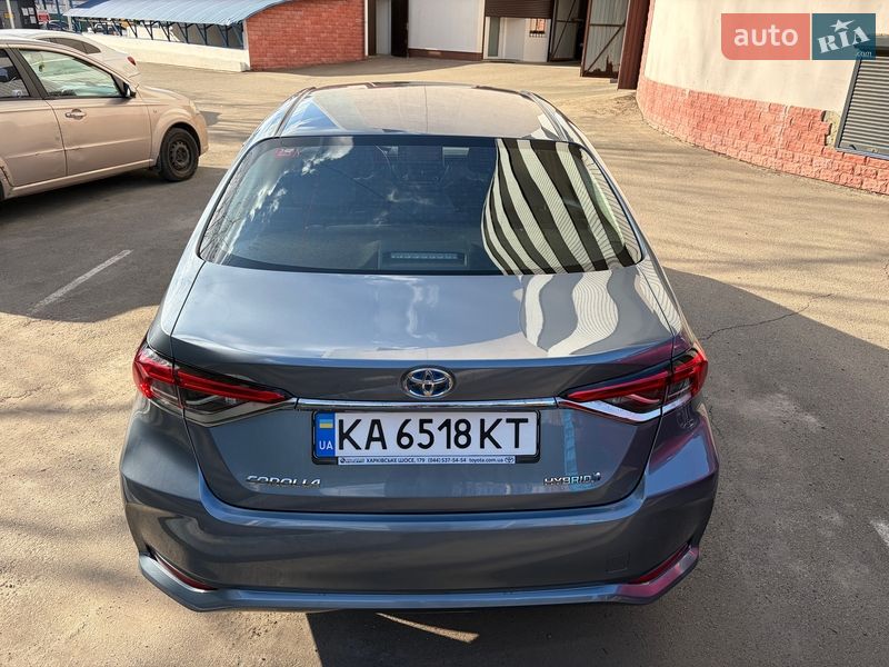 Седан Toyota Corolla 2021 в Києві