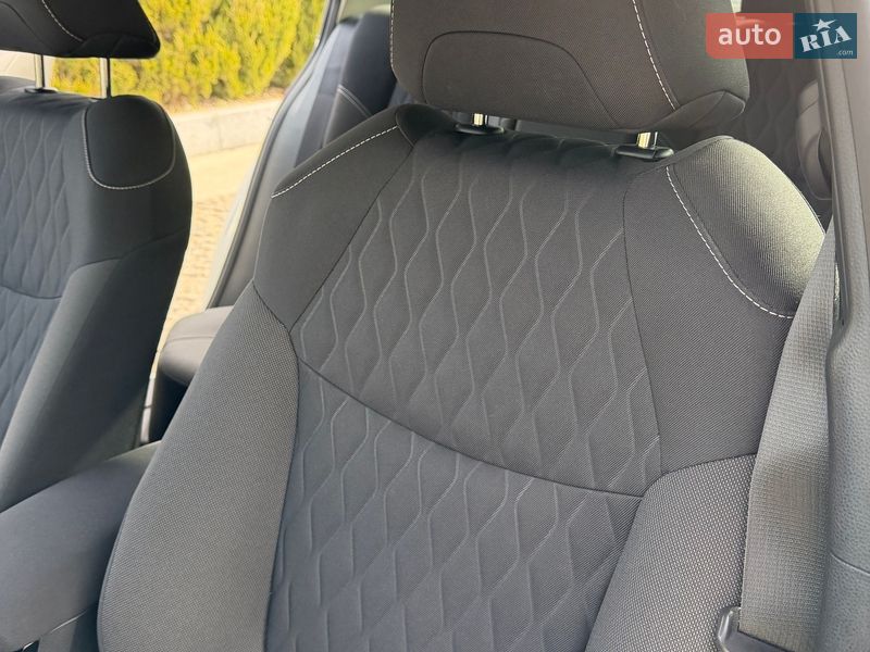 Седан Toyota Corolla 2019 в Днепре