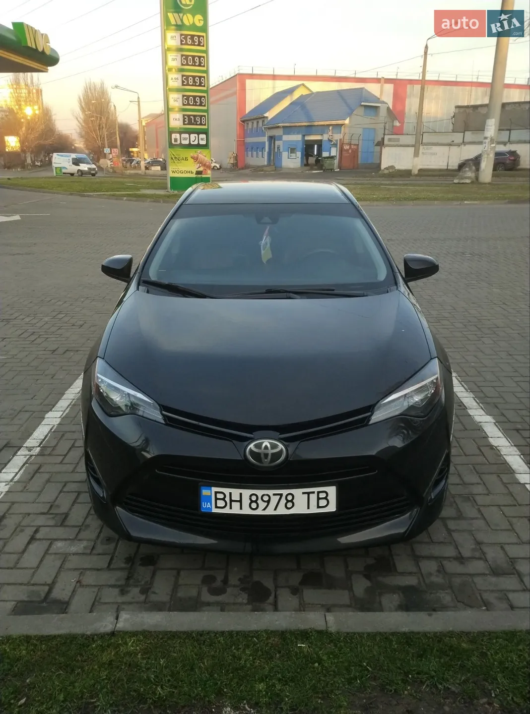 2017 Toyota Corolla - фото 1