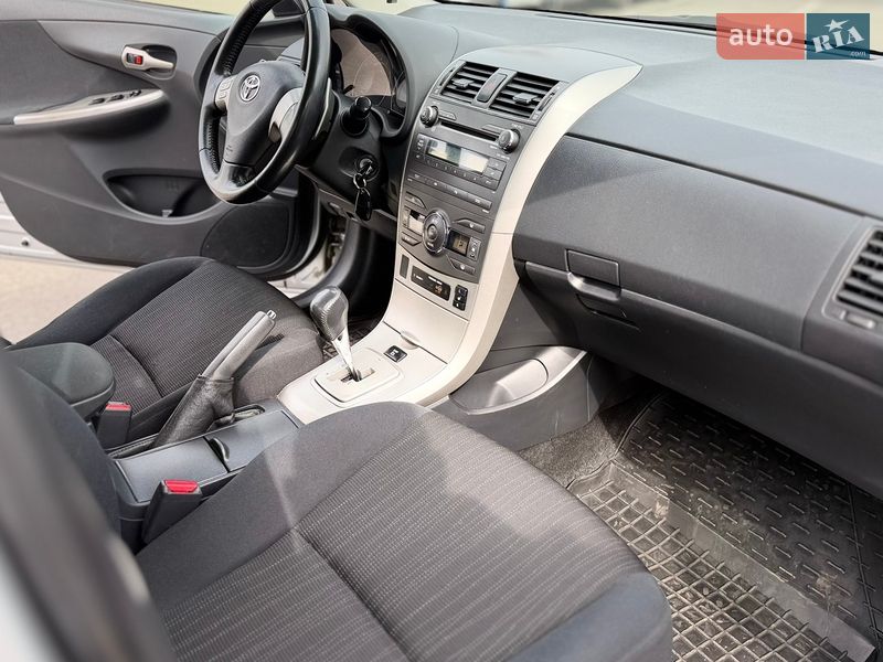 Седан Toyota Corolla 2007 в Киеве фото 13 Седан Toyota Corolla 2007 в Киеве