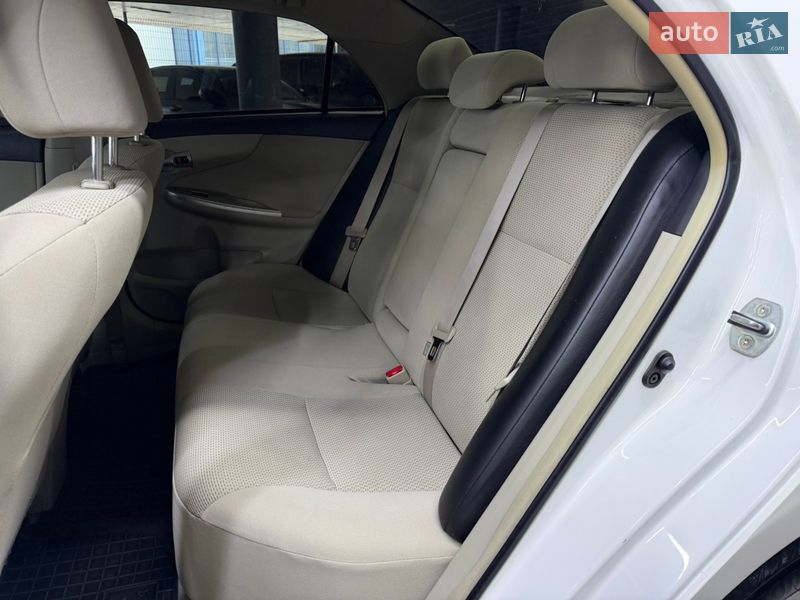 Седан Toyota Corolla 2013 в Одессе фото 24 Седан Toyota Corolla 2013 в Одессе