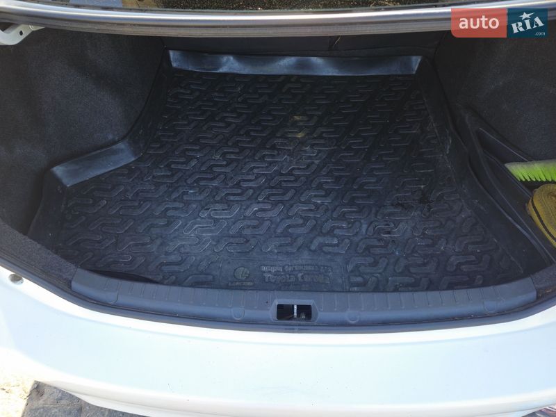 Седан Toyota Corolla 2012 в Кременчуге