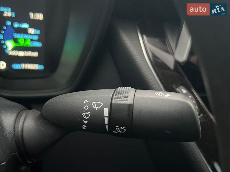 Седан Toyota Corolla 2019 в Дніпрі