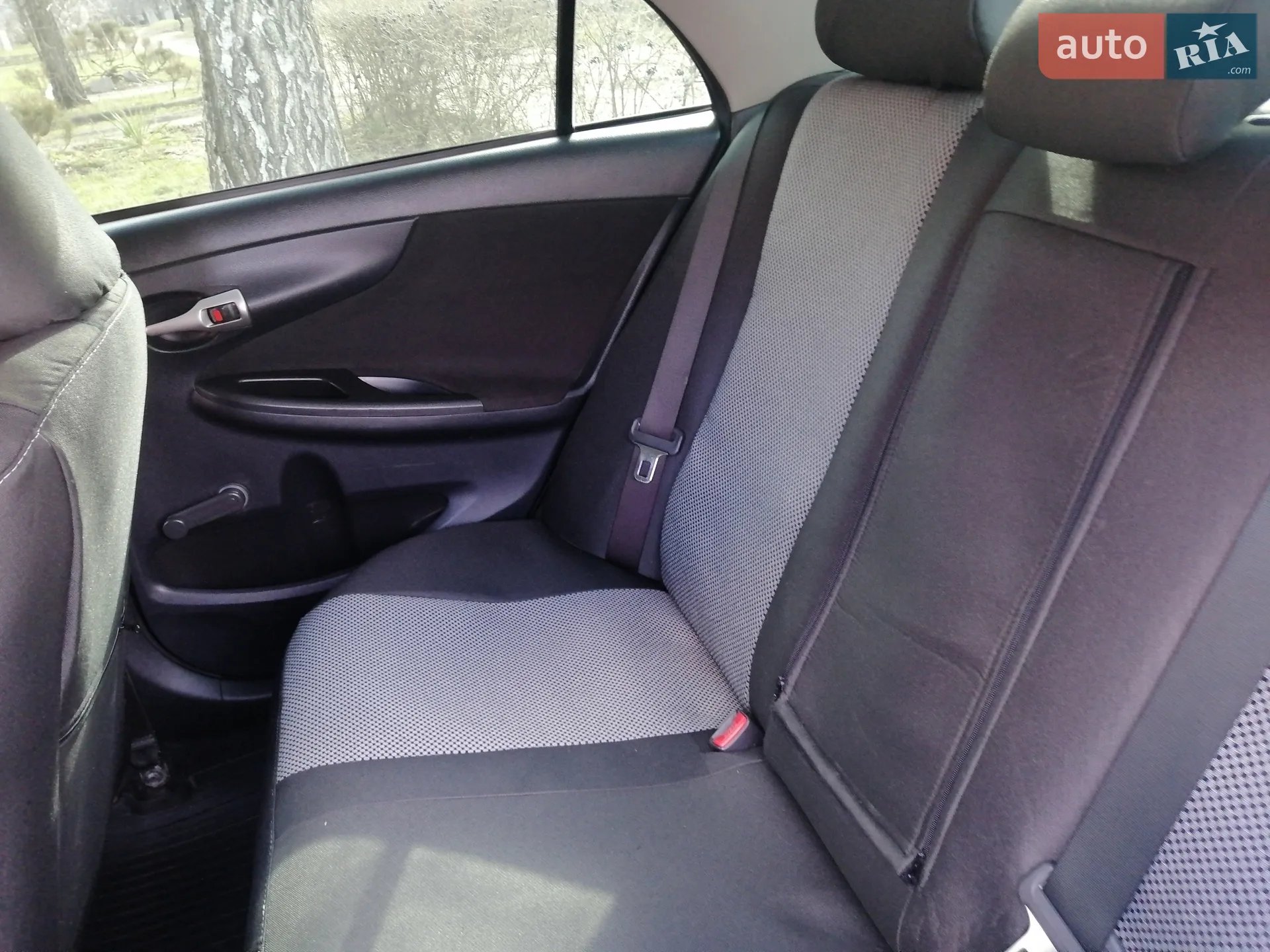 2011 Toyota Corolla - мініатюра 14