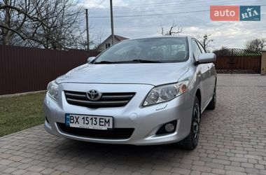 Седан Toyota Corolla 2008 в Хмельницком