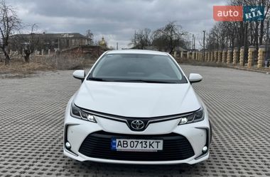 Седан Toyota Corolla 2019 в Виннице