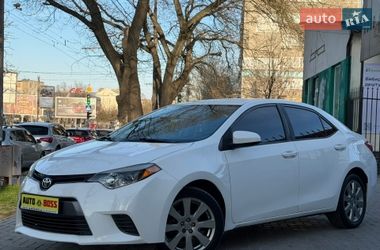 Седан Toyota Corolla 2016 в Миколаєві