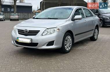 Седан Toyota Corolla 2008 в Києві