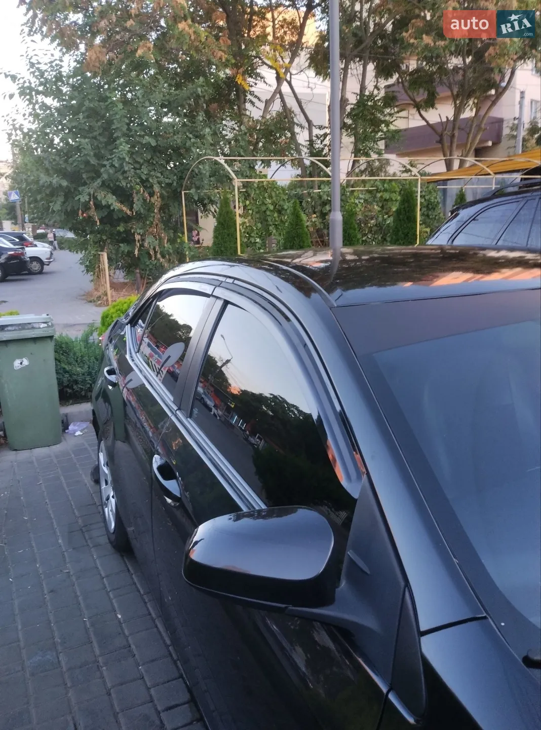 2017 Toyota Corolla - мініатюра 9
