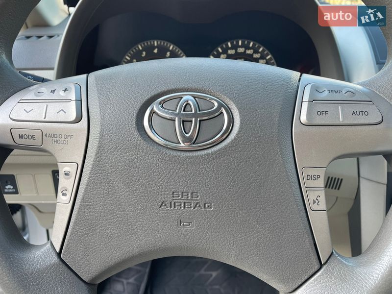 Седан Toyota Corolla 2008 в Киеве