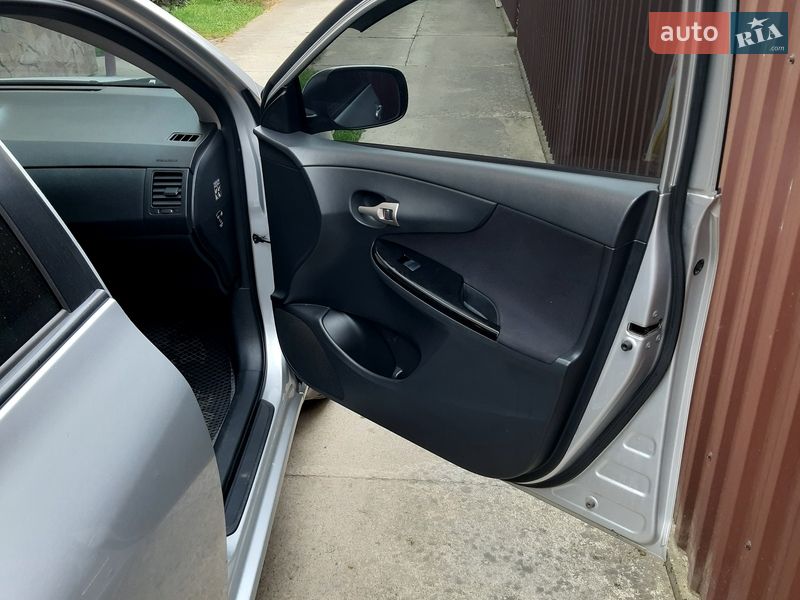 Седан Toyota Corolla 2007 в Ивано-Франковске фото 28 Седан Toyota Corolla 2007 в Ивано-Франковске