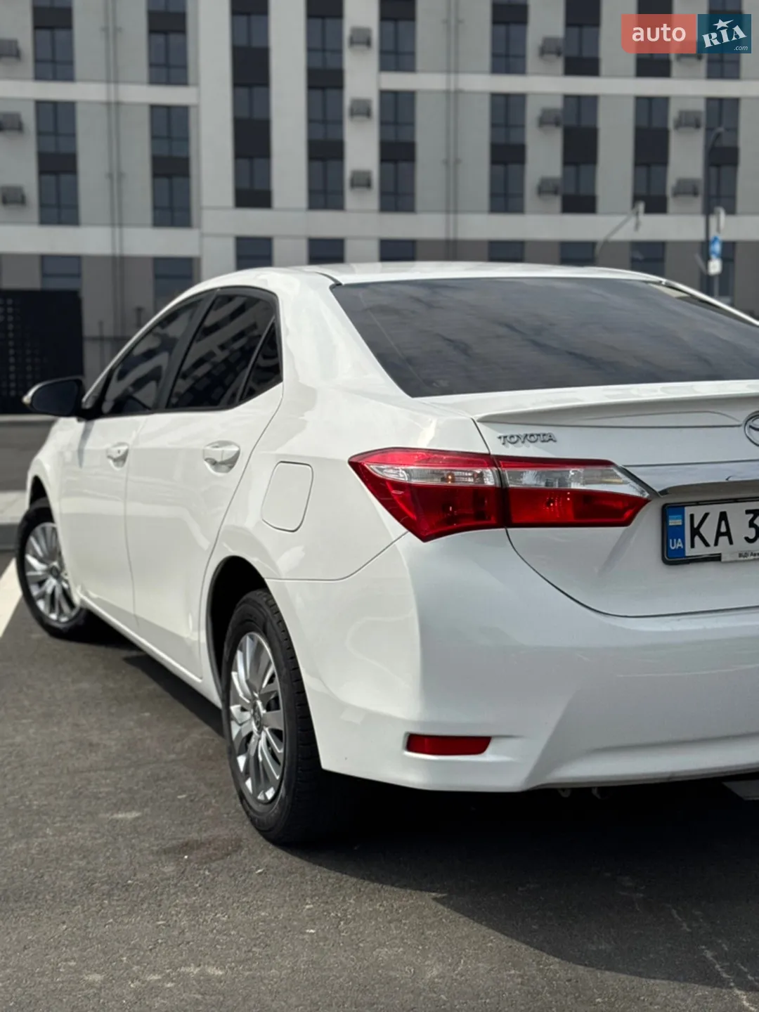 2013 Toyota Corolla - мініатюра 19