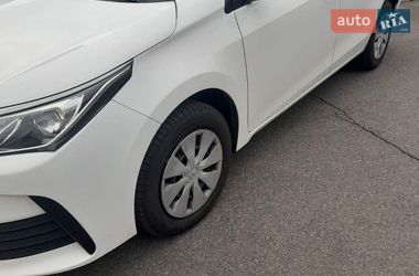 Седан Toyota Corolla 2017 в Броварах