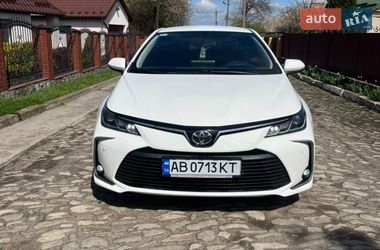 Седан Toyota Corolla 2019 в Тульчині