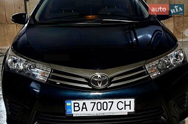Седан Toyota Corolla 2013 в Кропивницком