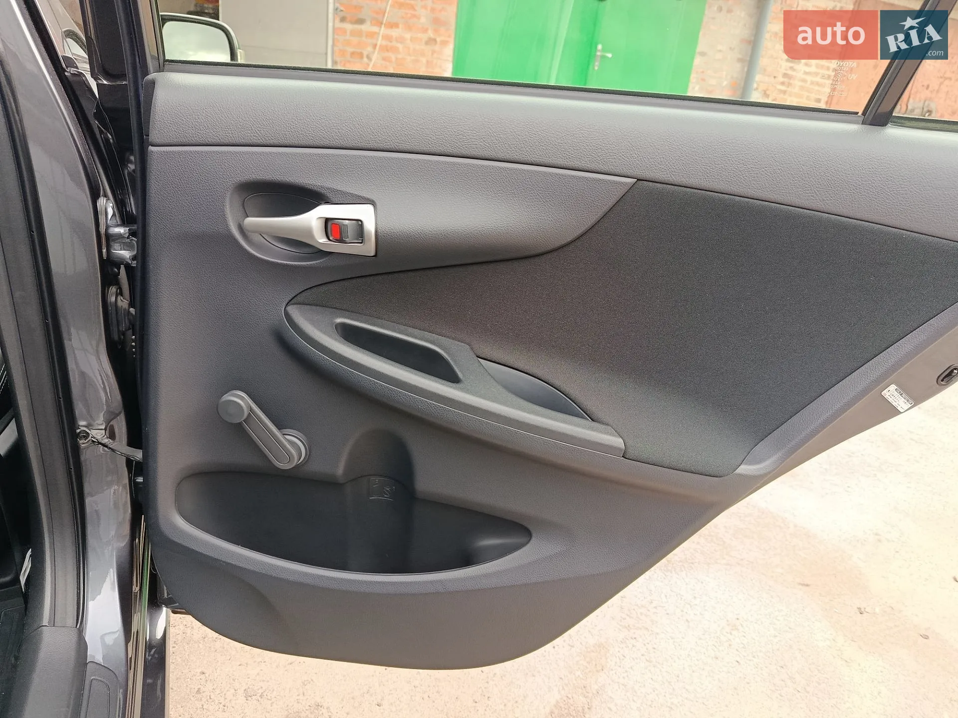 2011 Toyota Corolla - мініатюра 35