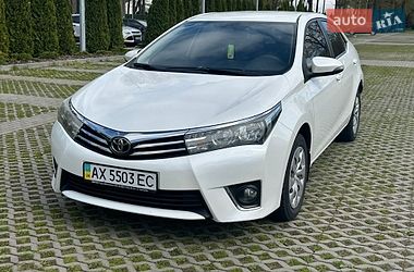 Седан Toyota Corolla 2014 в Харькове