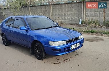 Хэтчбек Toyota Corolla 1997 в Киеве