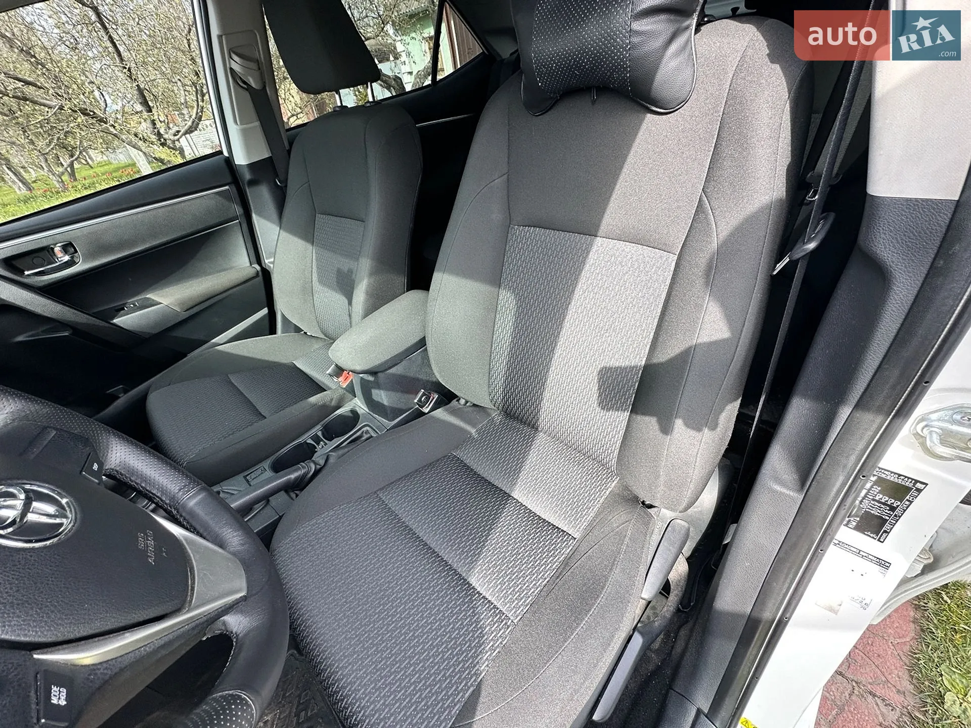 2015 Toyota Corolla - мініатюра 12