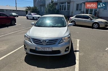 Седан Toyota Corolla 2011 в Одесі