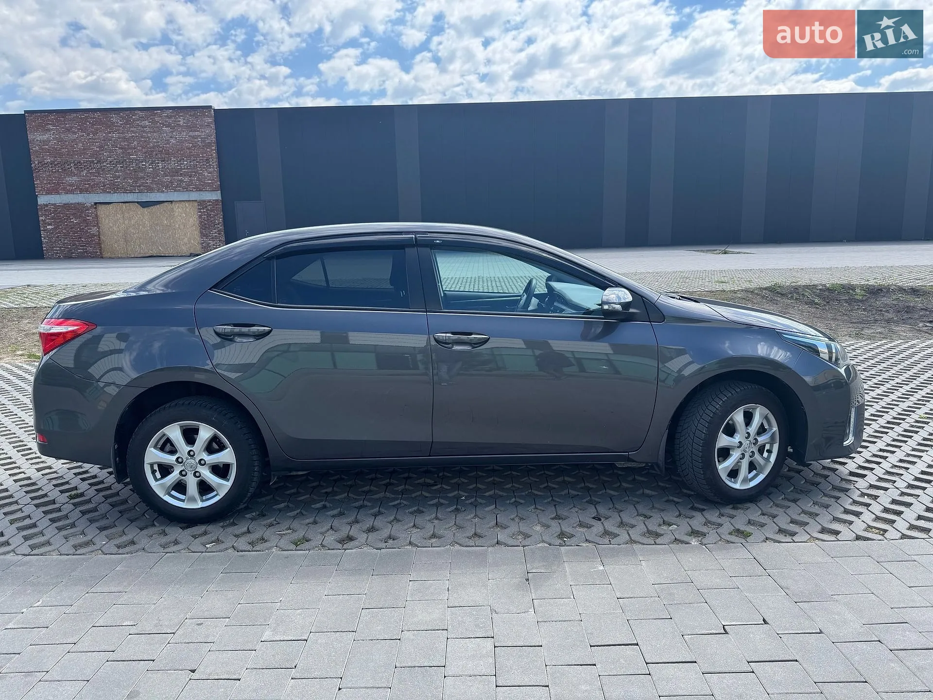 2013 Toyota Corolla - мініатюра 7