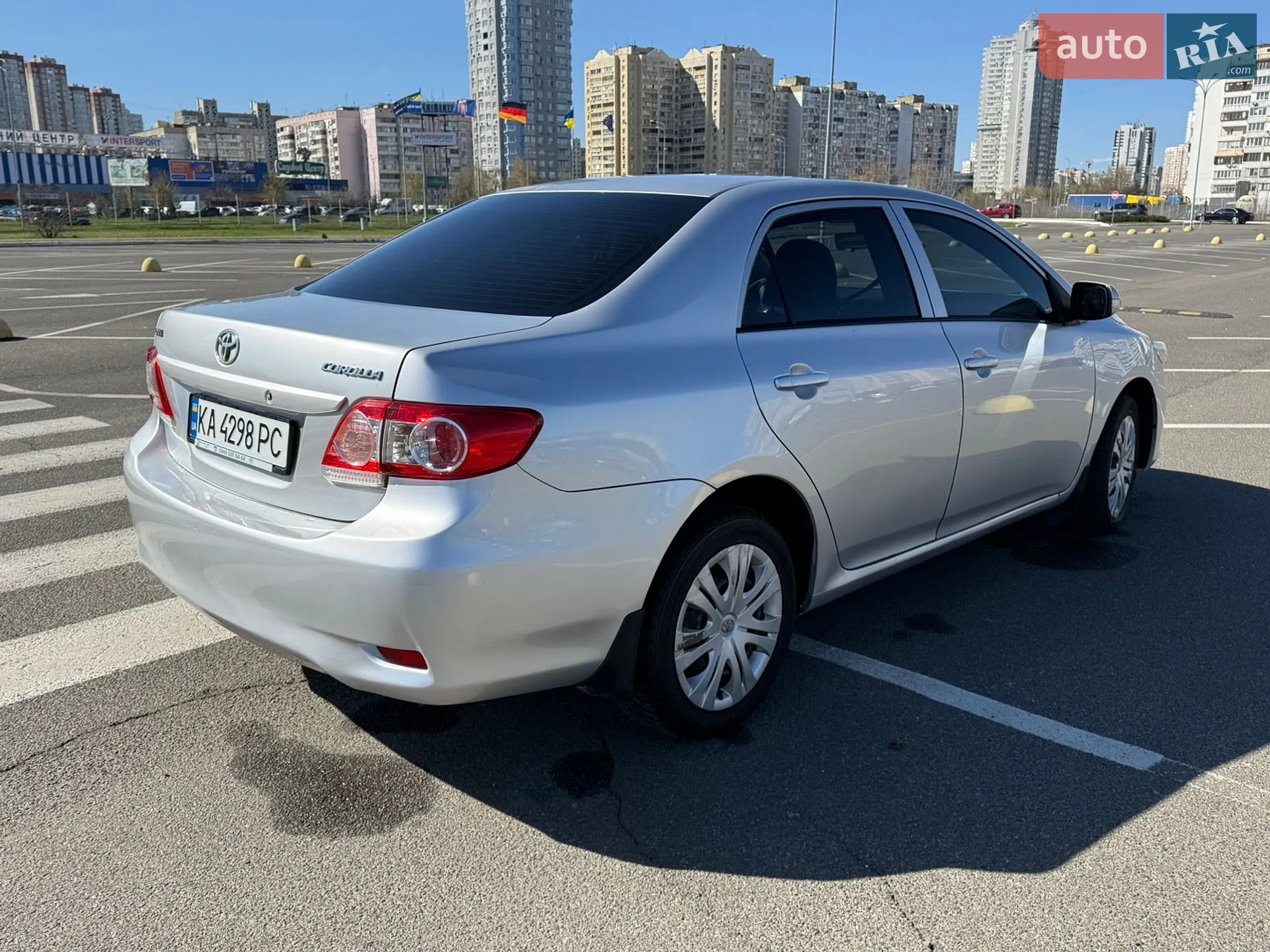 2011 Toyota Corolla - мініатюра 8