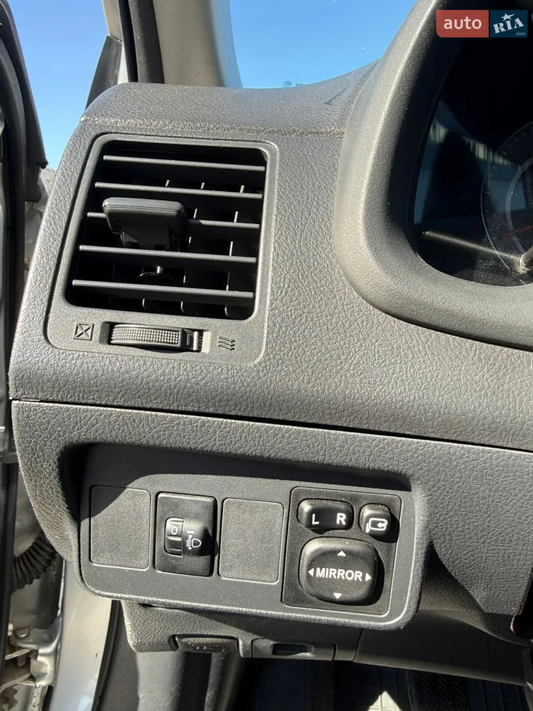 2011 Toyota Corolla - мініатюра 13