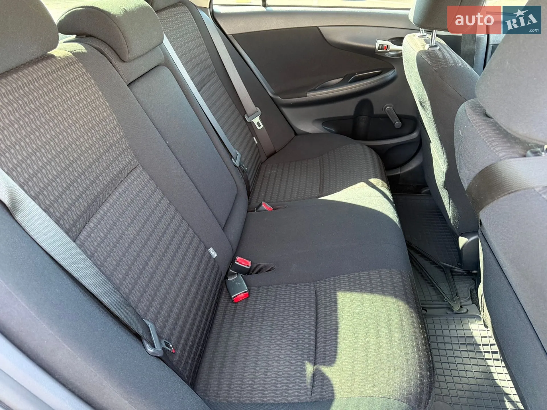 2011 Toyota Corolla - мініатюра 14