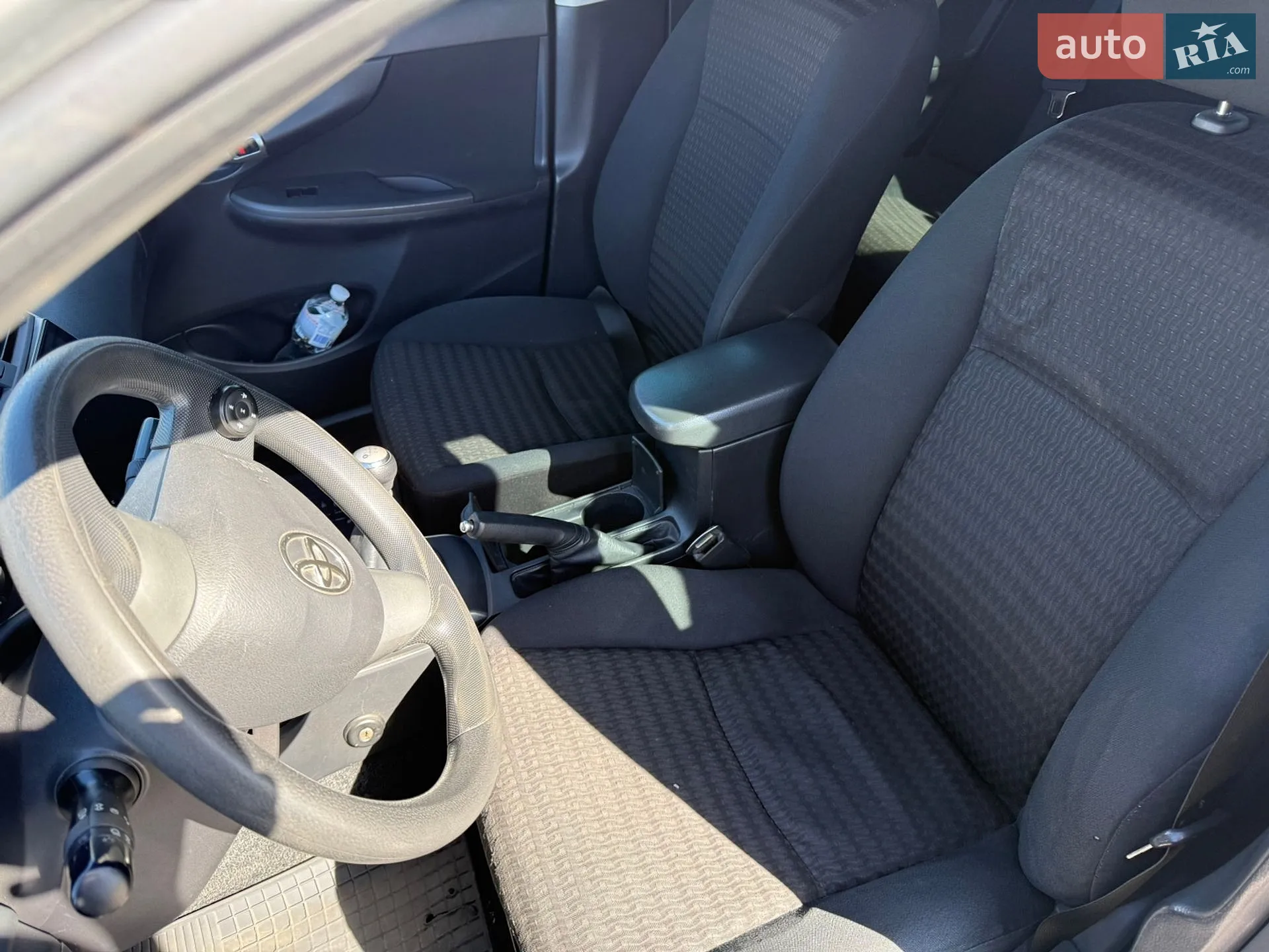 2011 Toyota Corolla - мініатюра 15