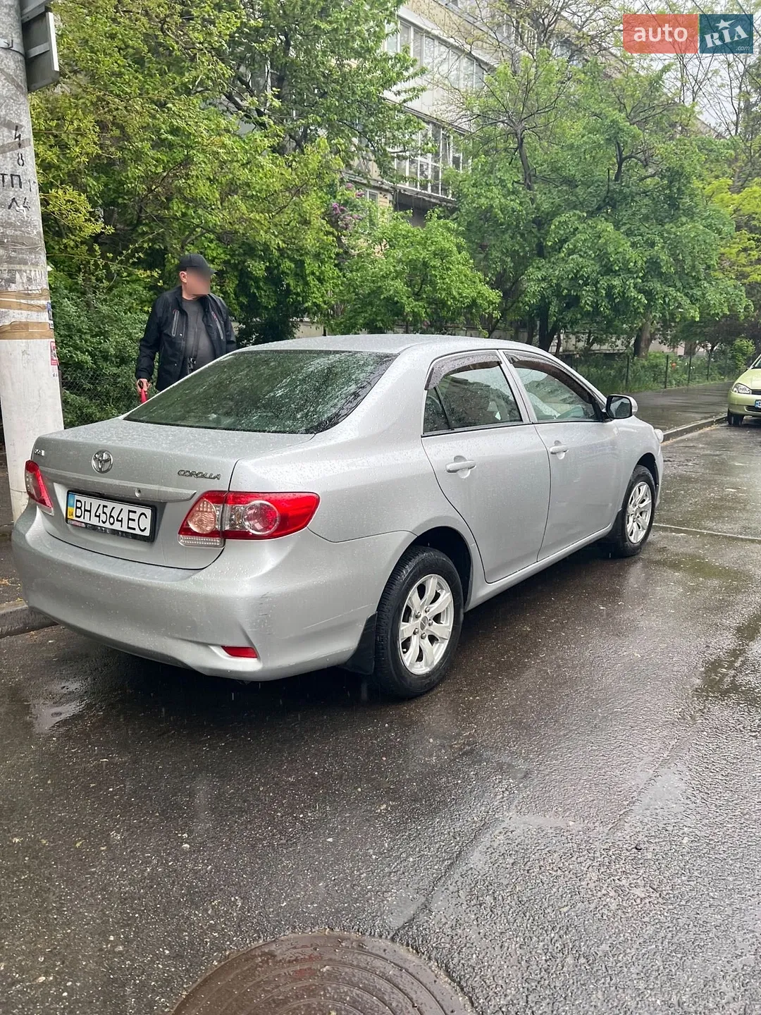 2010 Toyota Corolla - фото 1
