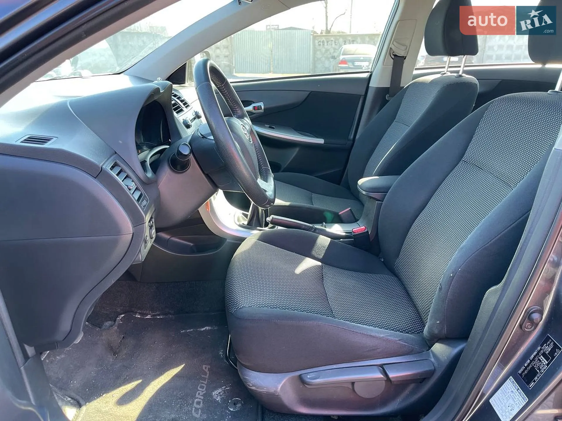 2012 Toyota Corolla - мініатюра 9