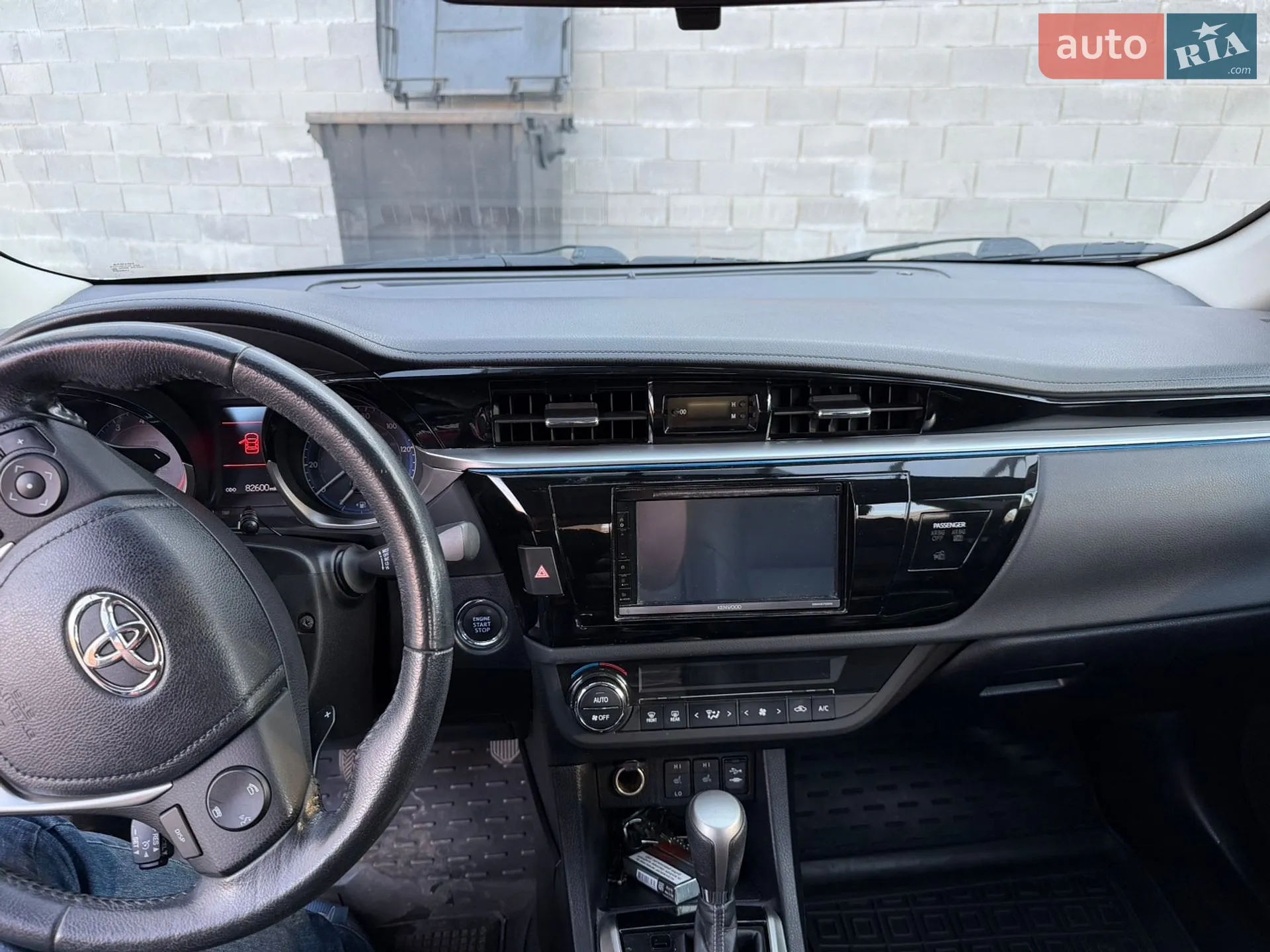 2013 Toyota Corolla - мініатюра 11