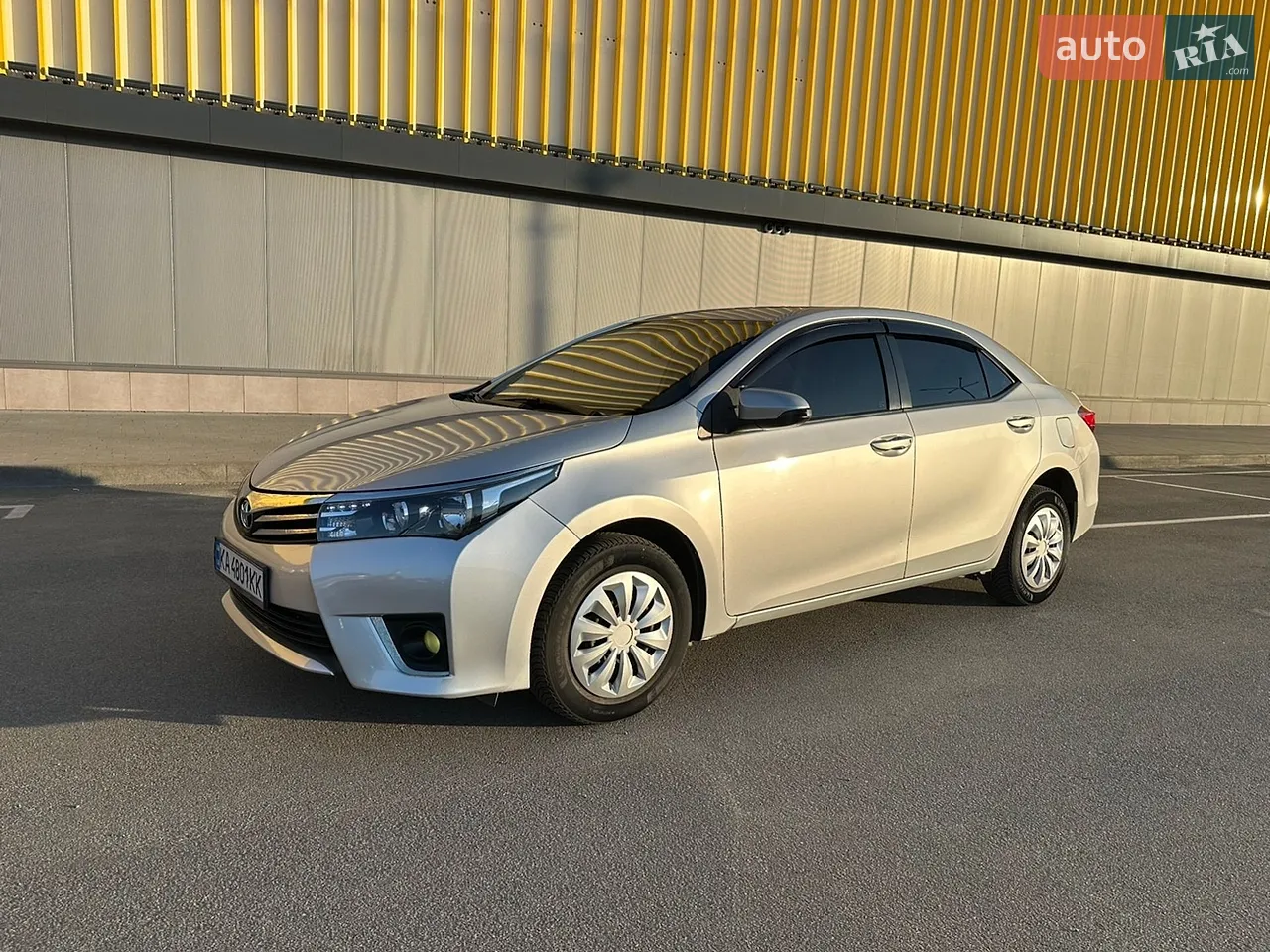 2015 Toyota Corolla - мініатюра 8