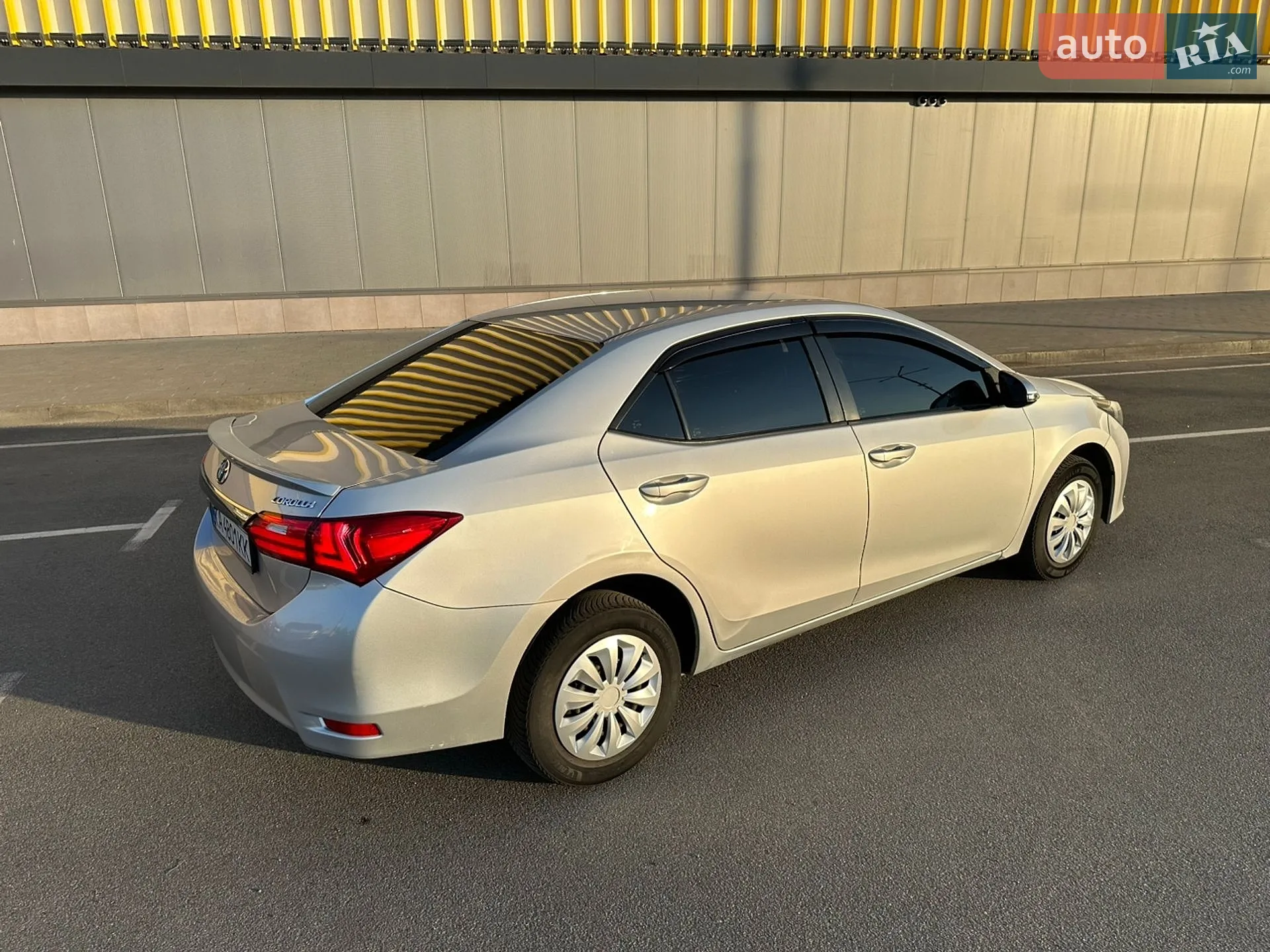 2014 Toyota Corolla - мініатюра 9