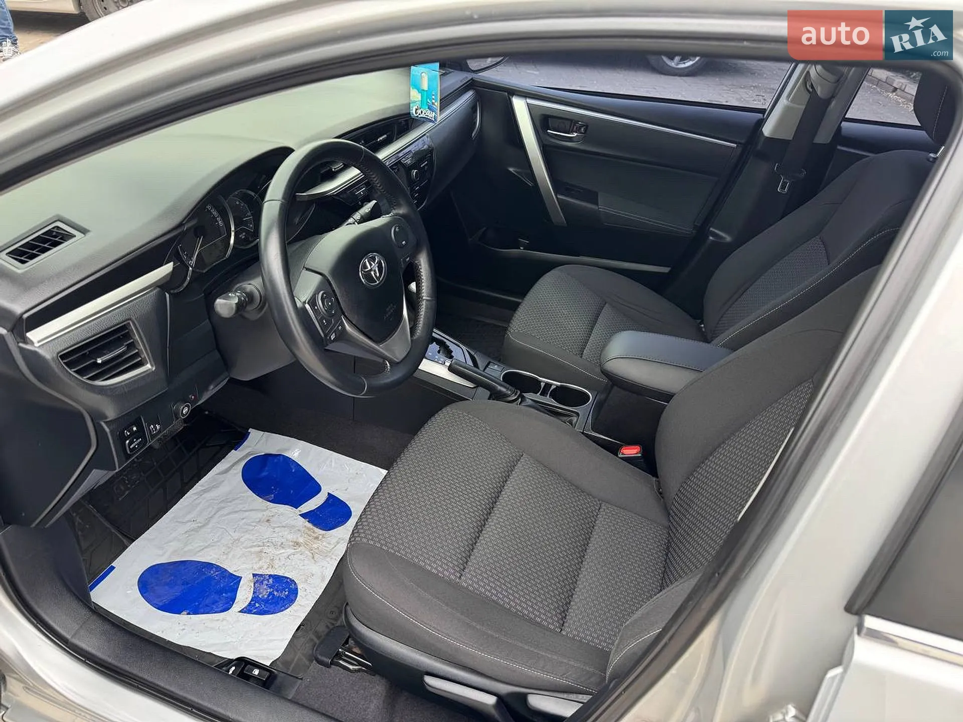 2013 Toyota Corolla - мініатюра 7