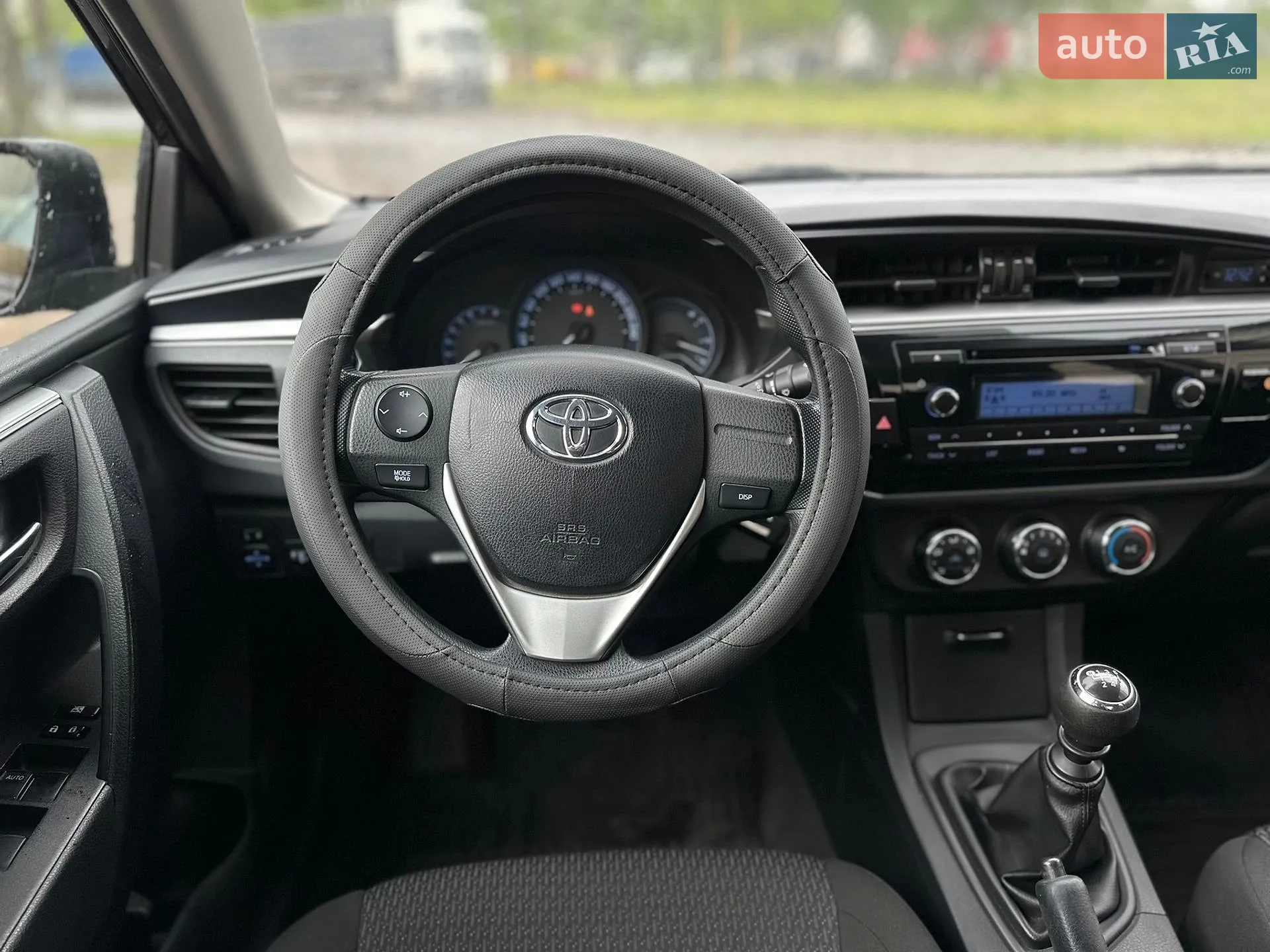 2013 Toyota Corolla - мініатюра 30