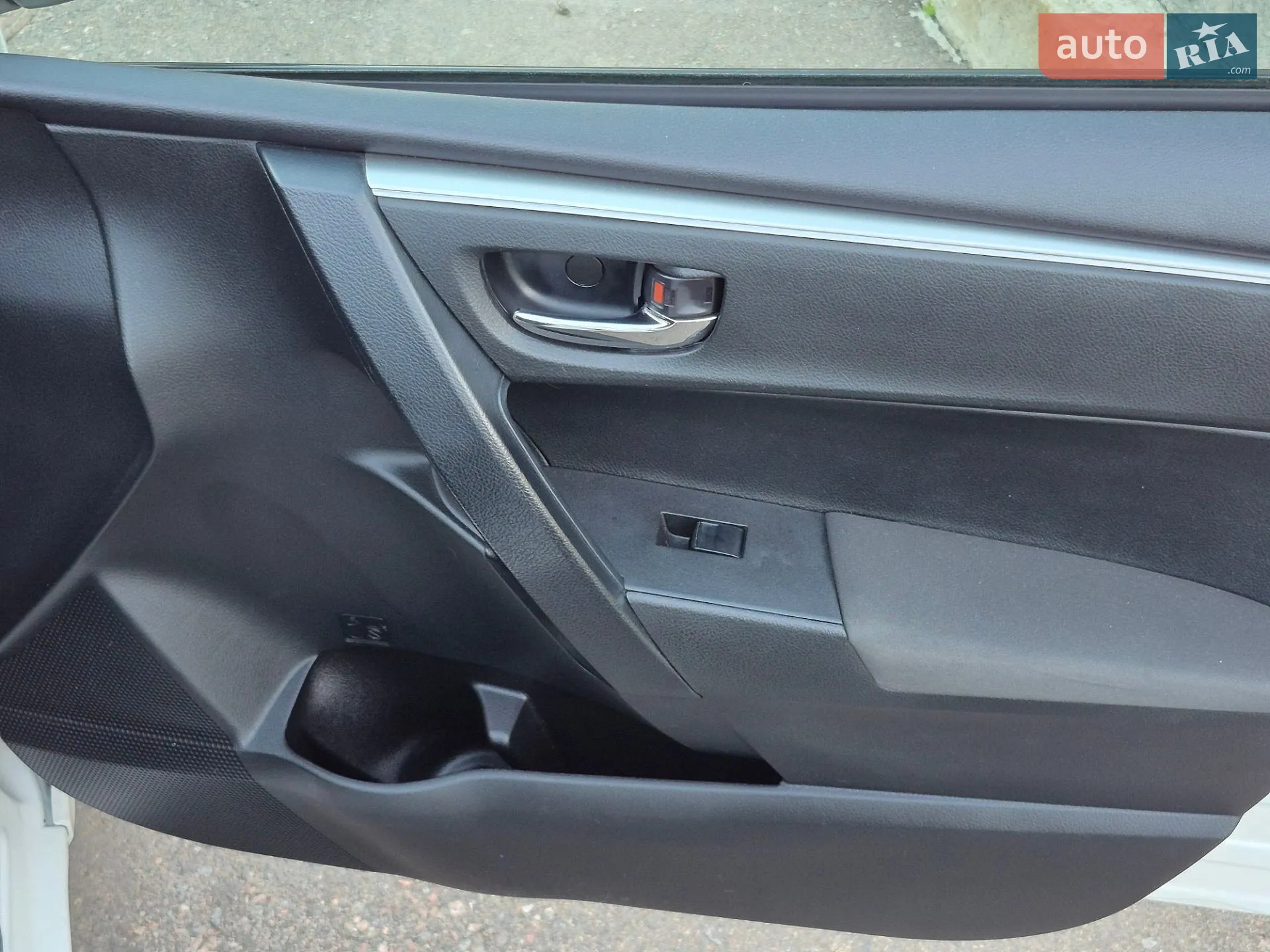2013 Toyota Corolla - мініатюра 31