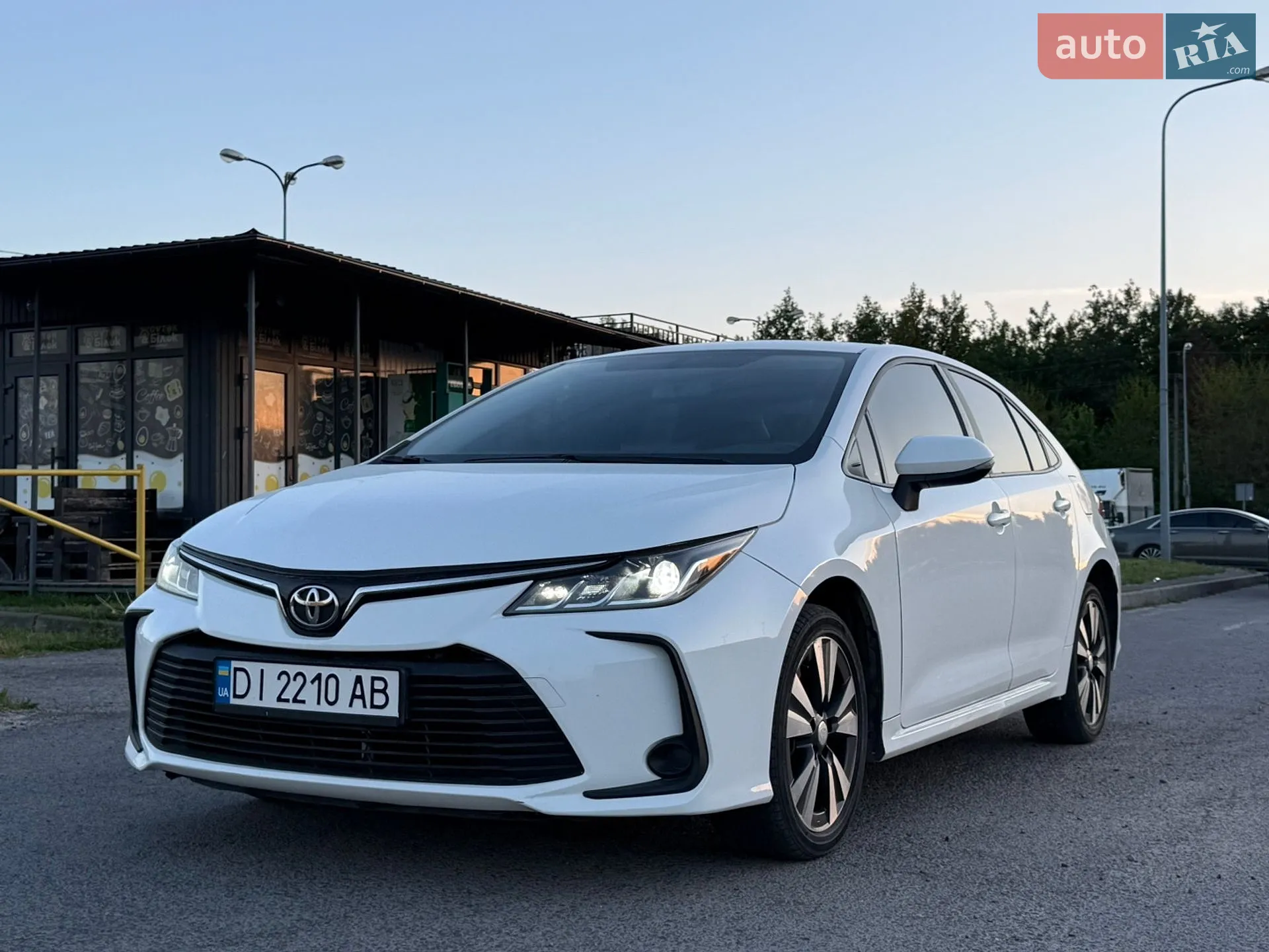 2020 Toyota Corolla - мініатюра 2