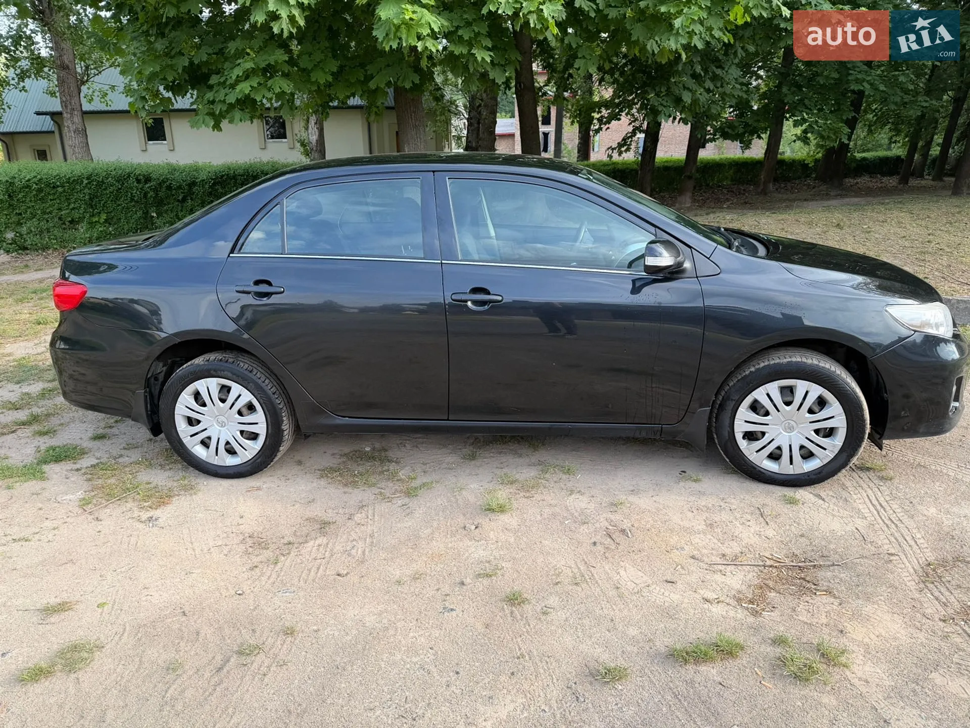 2010 Toyota Corolla - мініатюра 3