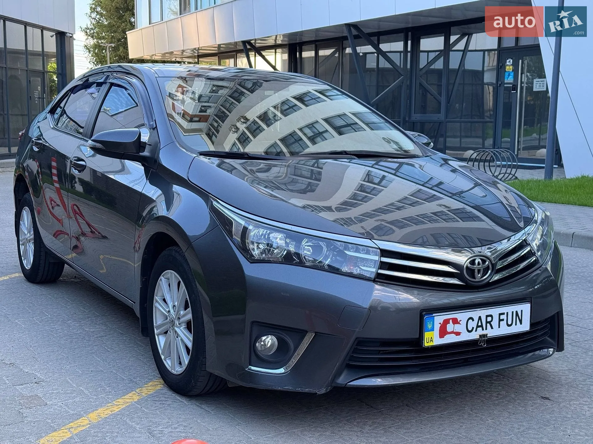 2013 Toyota Corolla - мініатюра 3